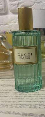 Продам Gucci Memoire