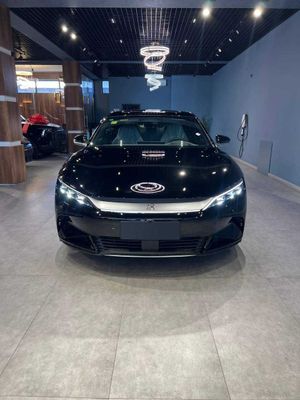 BYD Han 701 km 2025 Smart Drive 3/4 soatda nomizga chiqadi