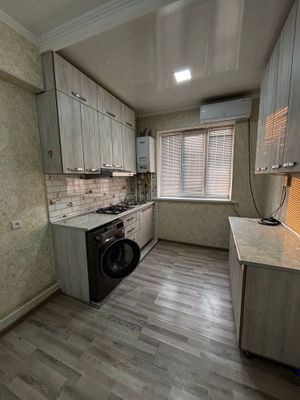 Продажа Максим Горький Сайрам 1/3/5 . 25м2