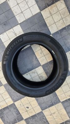 235/55/R19 Michelin