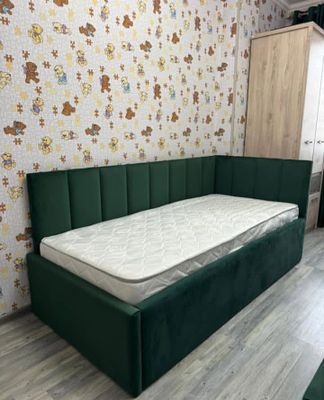 Kravatlar bir kishilik