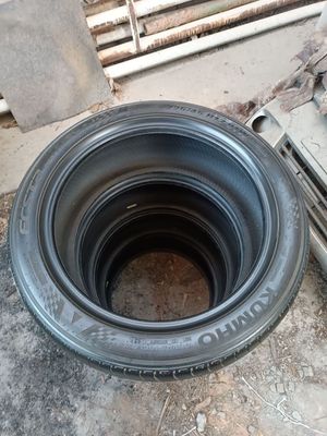 Kumho Balon 225 45 R17 Holati Zor Ayibi yoq