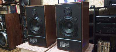 Продаю колонки с 30 Radiotehnika
