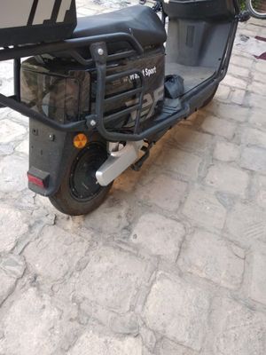 Elek tironi sukuter aybi batarey almashtirish kerak tamom boshqa aybi