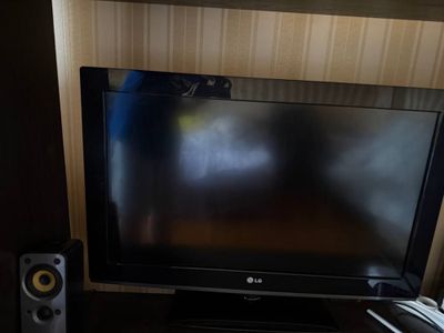Продается телевизор LG