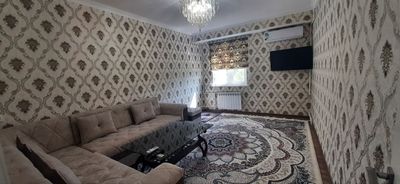 Arenda Samarqand Darvoza Luboy akuratniy insonlaraga1_2/4/12 500 Uye
