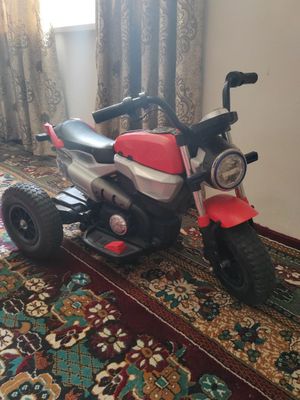 Продаётся мотоцикл игрушка