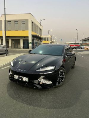 BYD SEAL 2023 YIL 700KM zapas xod full pazitsya
