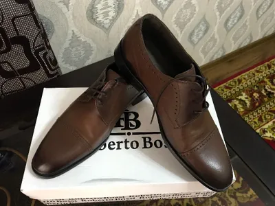 Новые коричневые мужские туфли ( качественная кожа)