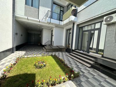 Коттедж в Центре Луначарского