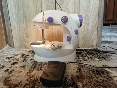 Tikadigan Moshina bolalar uchun