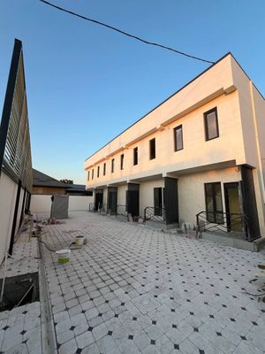 Продаётся коттедж 2 этажный дом 4 комнаты Яшнабадском районе Дустлик м