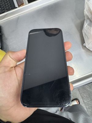 Iphone 14 pro sotilad