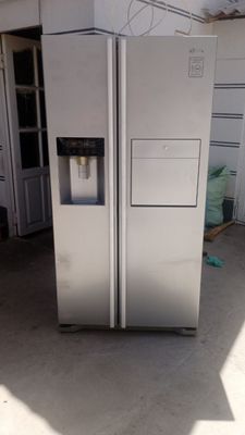 Холодильник LG