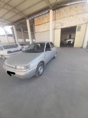 Lada desyatka sotiladi