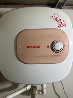 Ariston sotiladi shivaki firma 15l