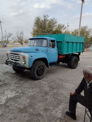 Zil 130 selhoz sotiladi