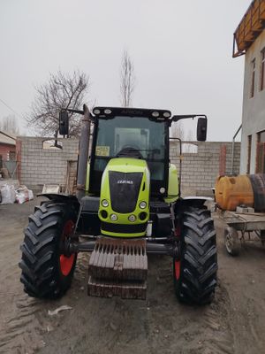 Klaas Arion 630 traktor