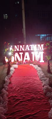 Jannatim onam, davlatim otam — Tabrik Shou