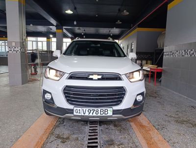 Chevrolet Captiva в идеальном состоянии родной краске