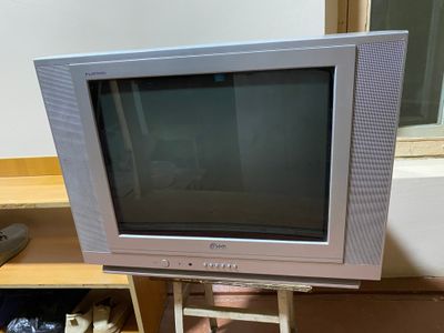 Продается телевизор LG Flatron