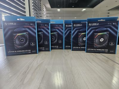 Lian Li Uni Fan SL wireless 120 LCD Lian Li кулера