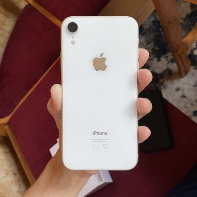 iphone xr 64gb 100%