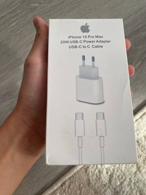 зарядка на iphone