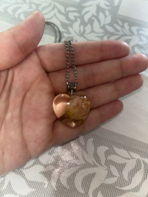 Ожерелье с живой розой