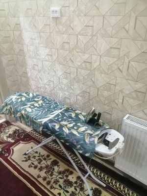 Голубой экран томонда жойлашган 2 хонали квартира ижарага берилади