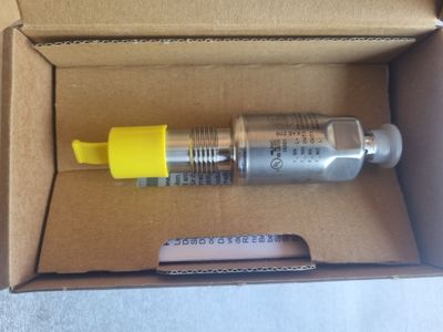 Датчик уровня IFM LMT 100