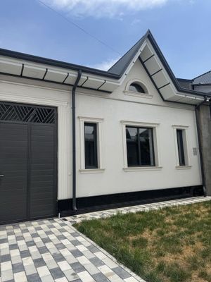 Uchkaxramon. 2.8-sotok. Evro. 5-xona. Zelyoniy zonalaribilan. Z