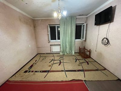 Сдаётся квартира в бывшем общежитие.