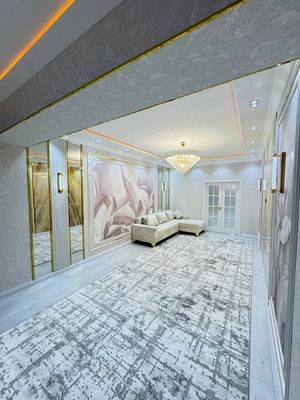 Продаётся Мебзар Новостройка 5комн.