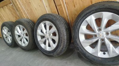 Диски с балонами комплект оникс новые 15