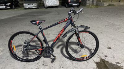 XDS Hacker MTB — disk tormoz, amortizator