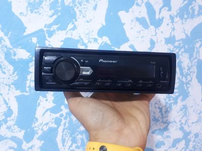 Pioneer 4/55w магнитол продаётся