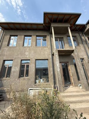 Продаётся Каттедж, каробка, Учхоз, Алишеробод