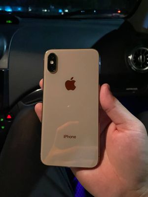 iPhone xs 64 100%