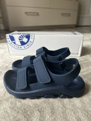 Новые сандалии Birkenstock