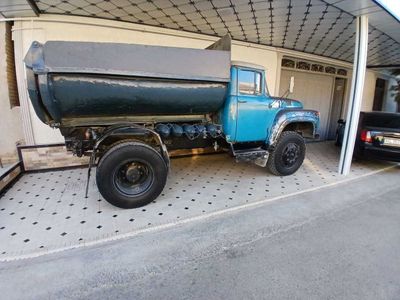 Зил 555 сотилади