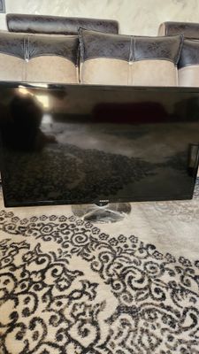 Продаётся телевизор SAMSUNG 32