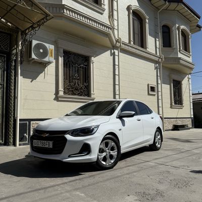 Chevrolet onix 2023