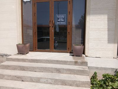 Arenda Ofis FOOD CITY bozori yaqinida joylashgan 50kv