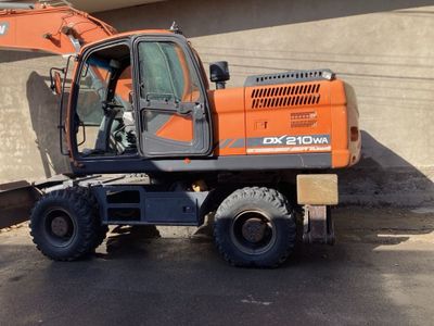 Продается экскаватор Doosan DX210WA