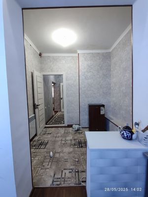 Uy sotiladi, Qarshi shahri 7mk dan 2xonali uy sotiladi! Bezmakler uy
