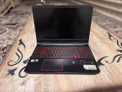 Gaming noutbuk Acer nitro5 videokarta rtx 3050