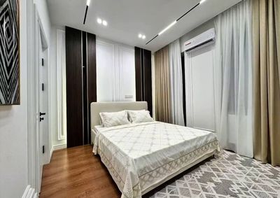 Срочно продается ТАУНХАУС 4х уровневый 6 комнат европейский стиль