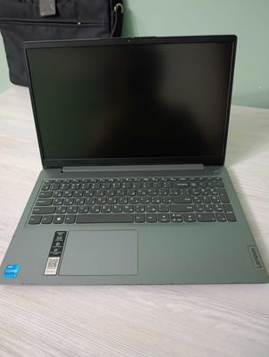 Lenovo IdeaPad 3