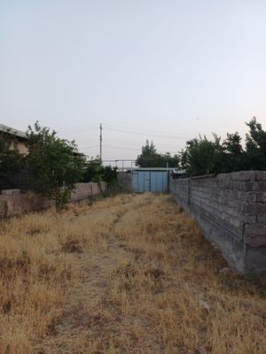 Uchastka 1.5 sotok yer sotiladi